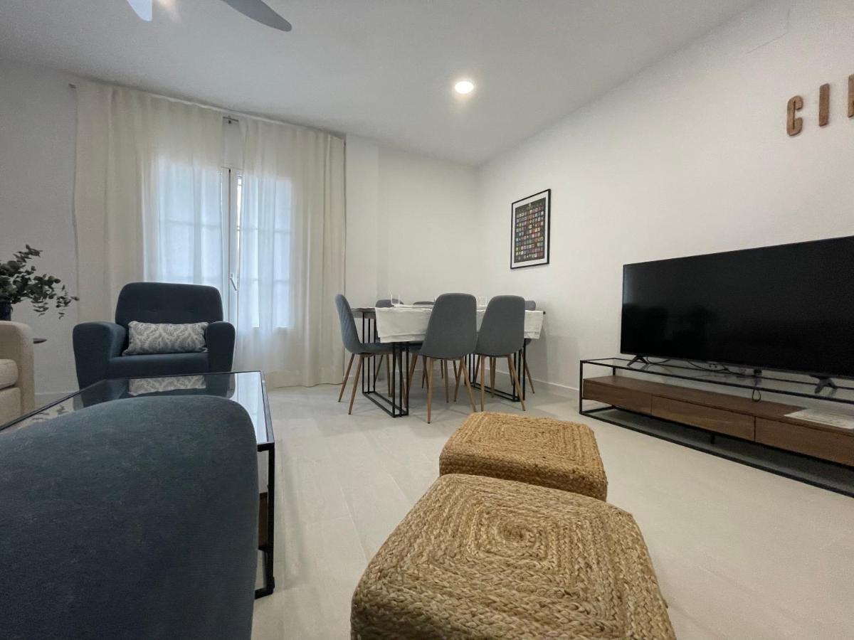 Appartement San Sebastian By Rentcadiz 'solo Grupos Mayores De 25 Anos O Familias, Salvo Fianza Adicional'