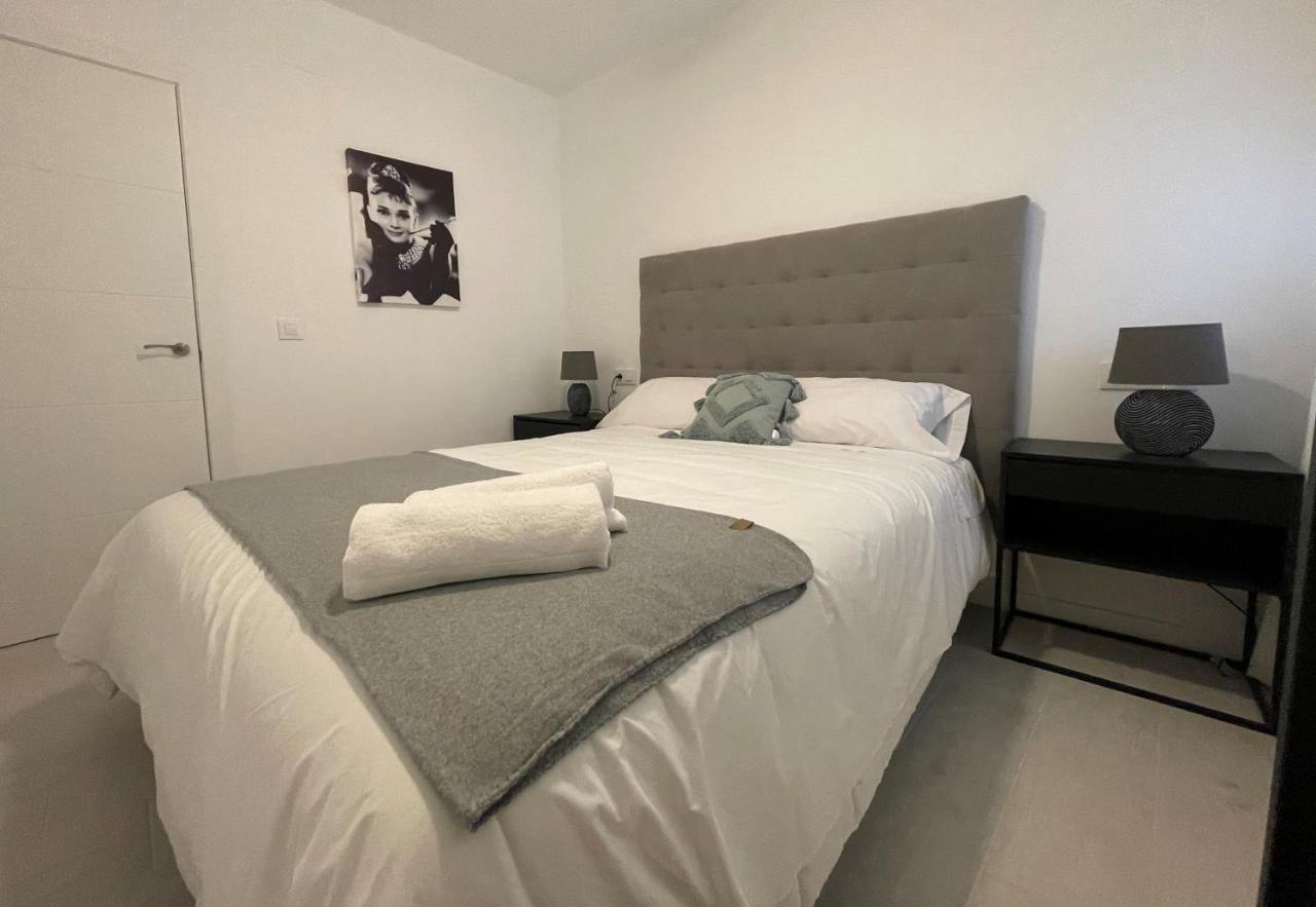Appartement San Sebastian By Rentcadiz 'solo Grupos Mayores De 25 Anos O Familias, Salvo Fianza Adicional' *